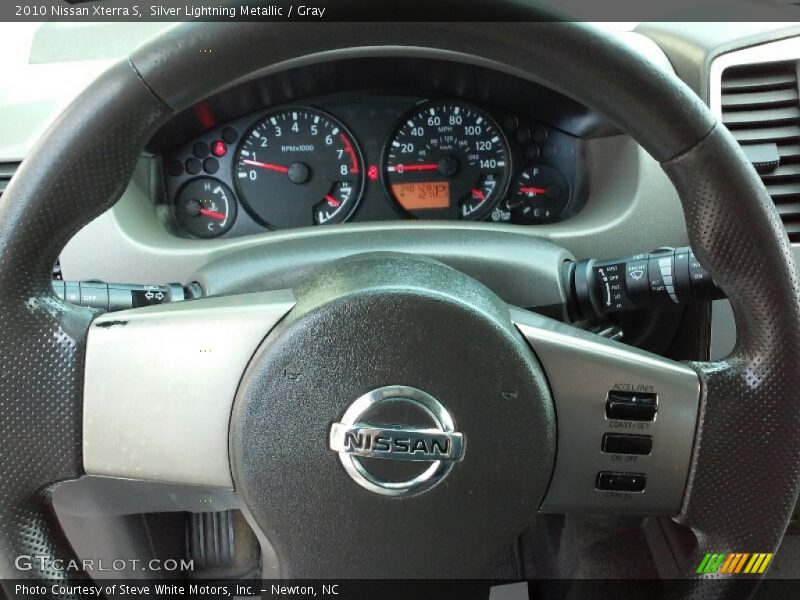 Silver Lightning Metallic / Gray 2010 Nissan Xterra S
