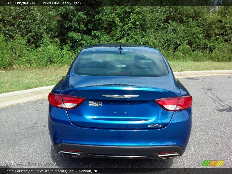 Vivid Blue Pearl / Black 2015 Chrysler 200 S