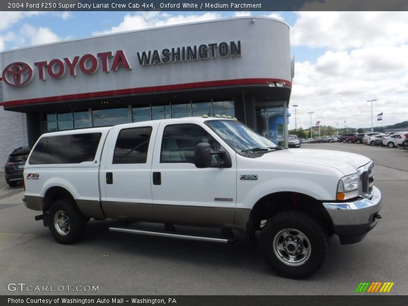 Oxford White / Medium Parchment 2004 Ford F250 Super Duty Lariat Crew Cab 4x4