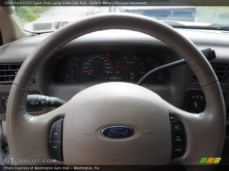 Oxford White / Medium Parchment 2004 Ford F250 Super Duty Lariat Crew Cab 4x4