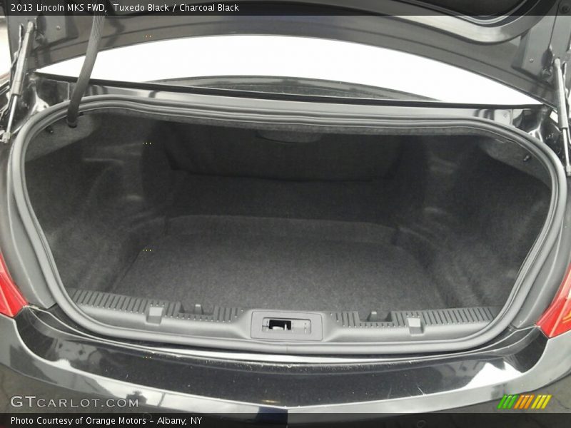 Tuxedo Black / Charcoal Black 2013 Lincoln MKS FWD