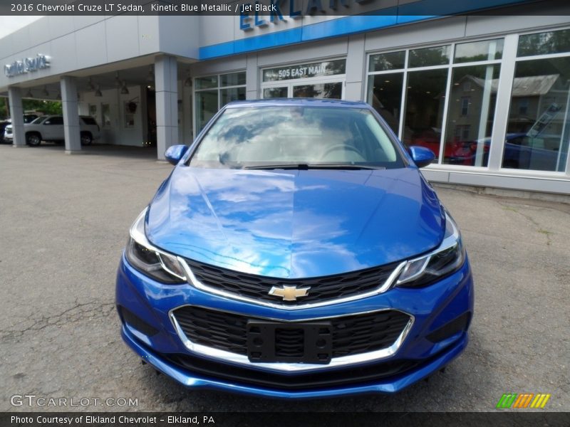 Kinetic Blue Metallic / Jet Black 2016 Chevrolet Cruze LT Sedan