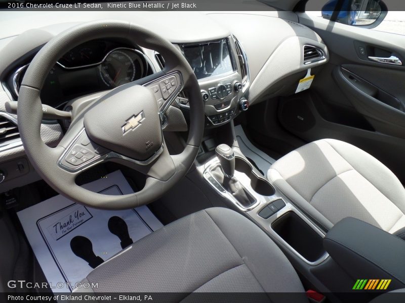 Kinetic Blue Metallic / Jet Black 2016 Chevrolet Cruze LT Sedan