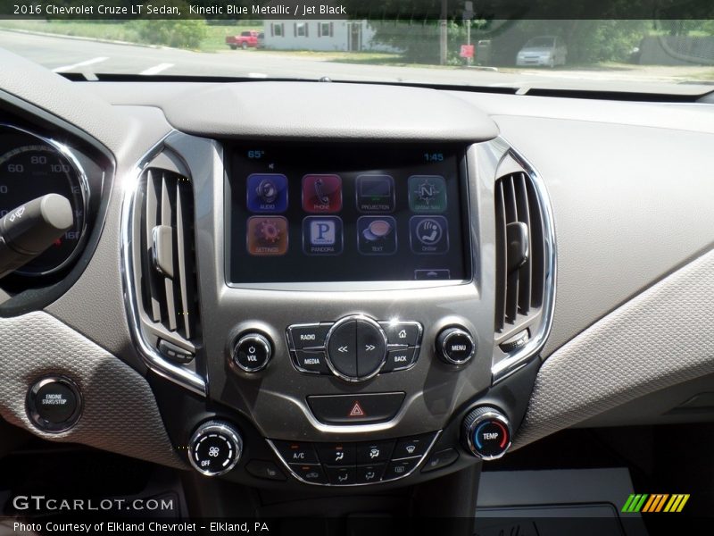 Kinetic Blue Metallic / Jet Black 2016 Chevrolet Cruze LT Sedan