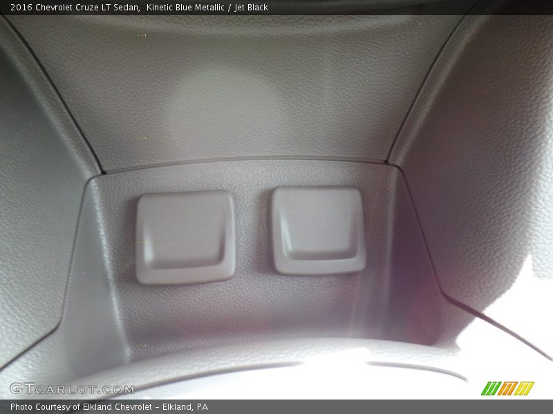 Kinetic Blue Metallic / Jet Black 2016 Chevrolet Cruze LT Sedan