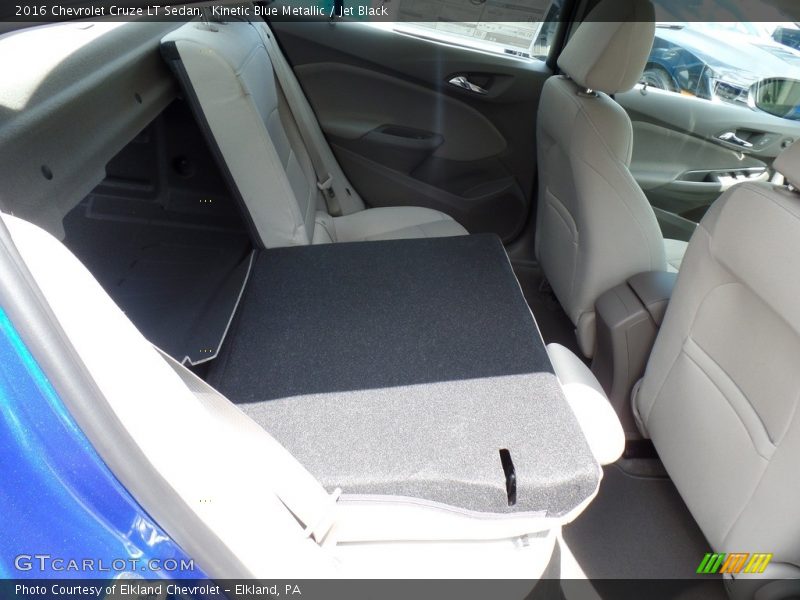 Kinetic Blue Metallic / Jet Black 2016 Chevrolet Cruze LT Sedan