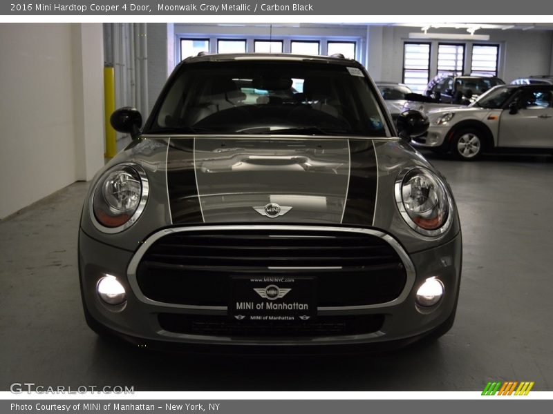 Moonwalk Gray Metallic / Carbon Black 2016 Mini Hardtop Cooper 4 Door