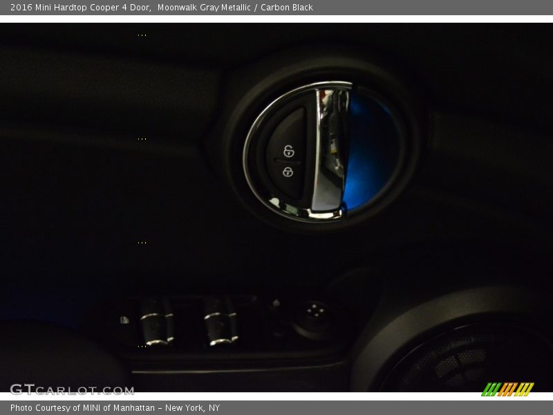Moonwalk Gray Metallic / Carbon Black 2016 Mini Hardtop Cooper 4 Door