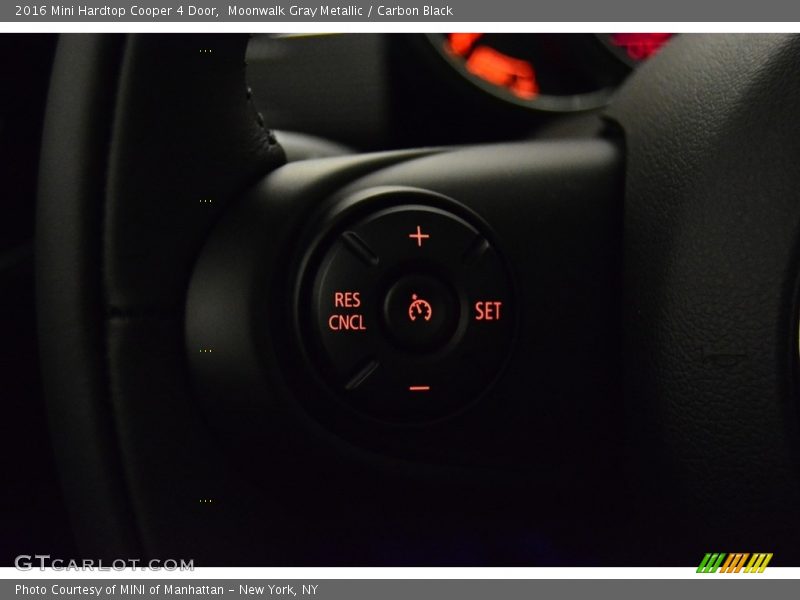 Moonwalk Gray Metallic / Carbon Black 2016 Mini Hardtop Cooper 4 Door