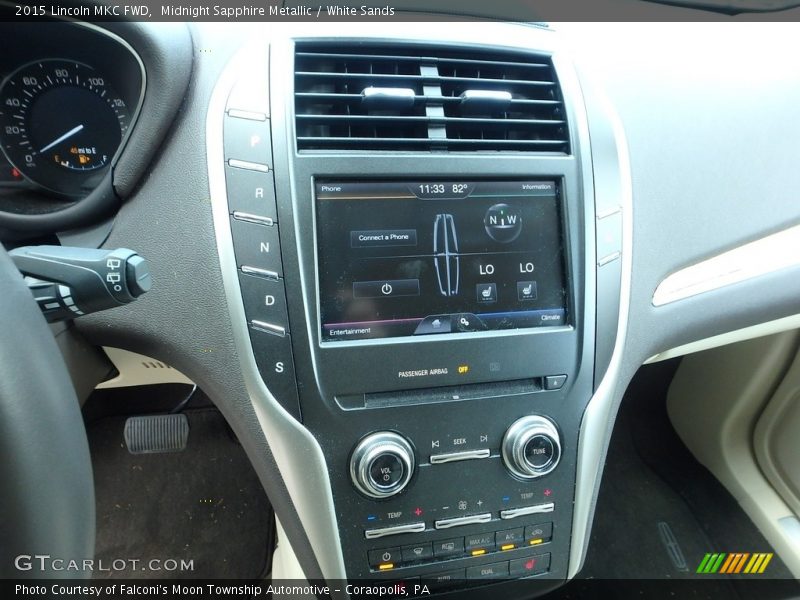 Midnight Sapphire Metallic / White Sands 2015 Lincoln MKC FWD