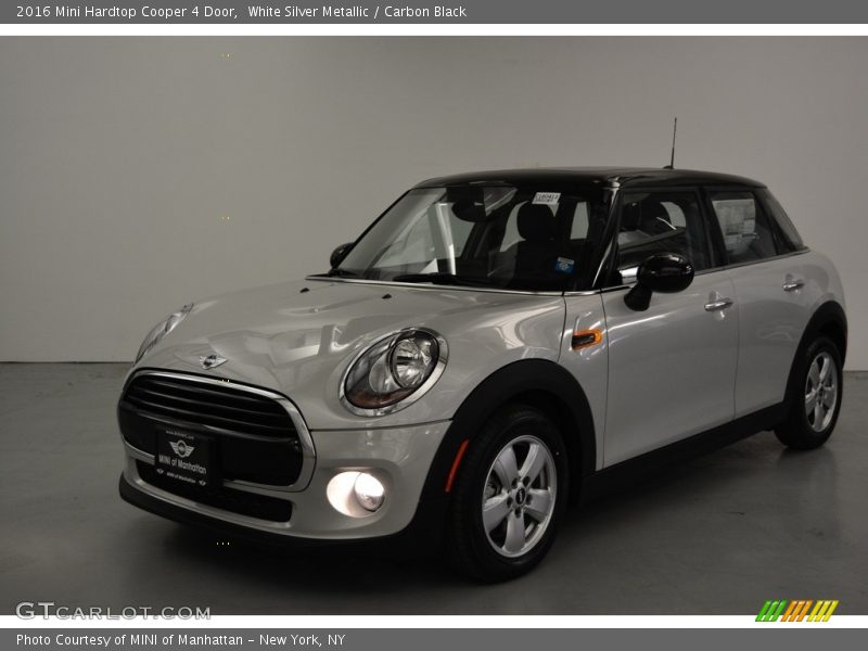 White Silver Metallic / Carbon Black 2016 Mini Hardtop Cooper 4 Door