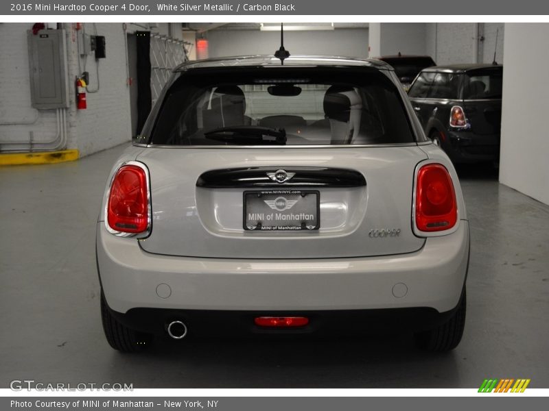 White Silver Metallic / Carbon Black 2016 Mini Hardtop Cooper 4 Door