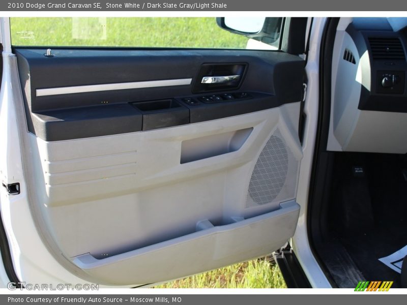 Stone White / Dark Slate Gray/Light Shale 2010 Dodge Grand Caravan SE
