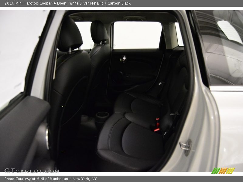 White Silver Metallic / Carbon Black 2016 Mini Hardtop Cooper 4 Door