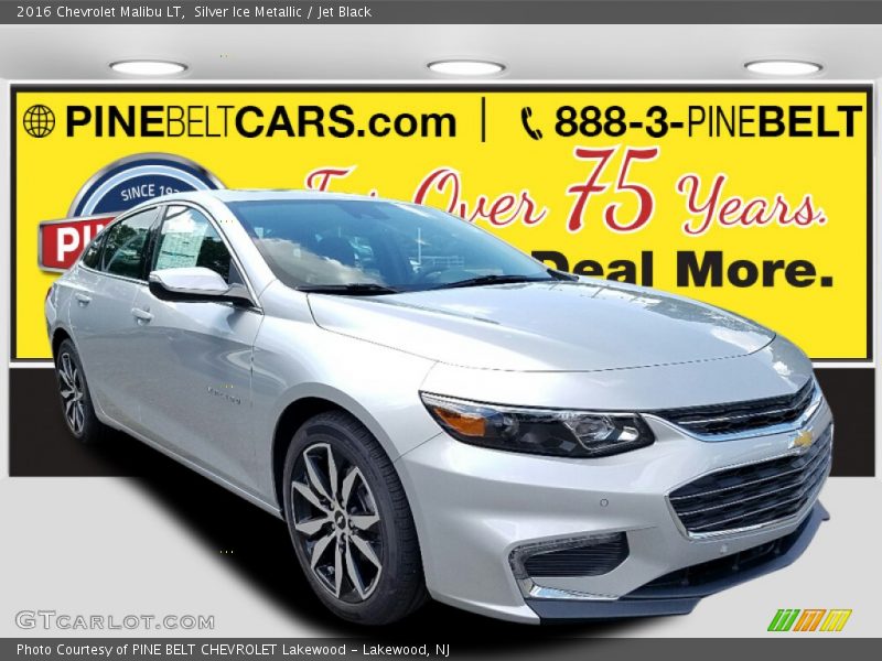 Silver Ice Metallic / Jet Black 2016 Chevrolet Malibu LT