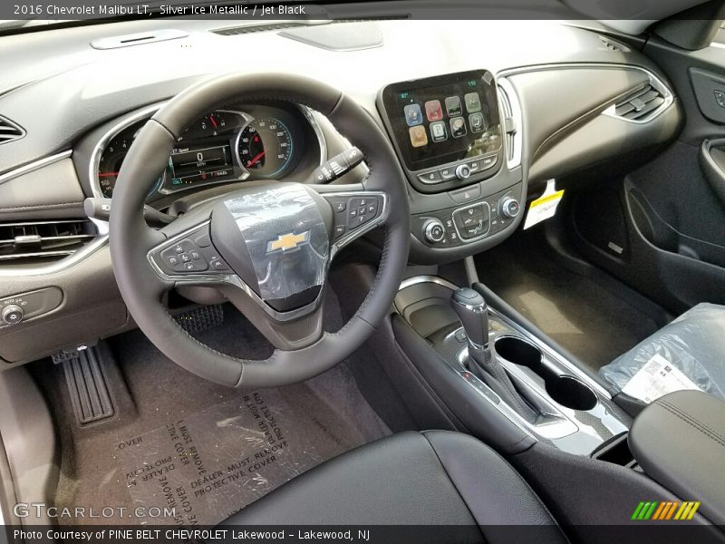 Silver Ice Metallic / Jet Black 2016 Chevrolet Malibu LT