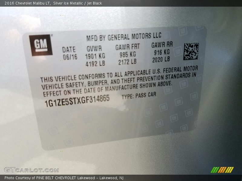 Silver Ice Metallic / Jet Black 2016 Chevrolet Malibu LT