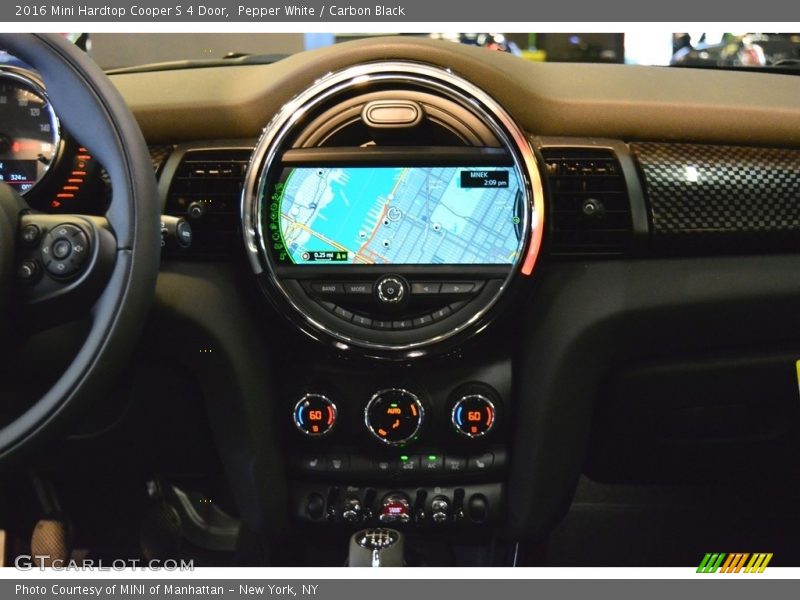 Pepper White / Carbon Black 2016 Mini Hardtop Cooper S 4 Door
