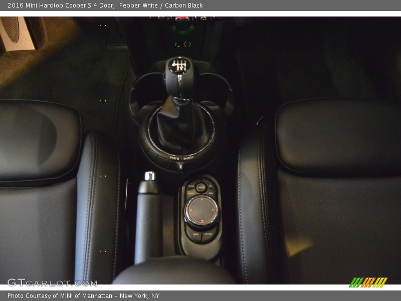 Pepper White / Carbon Black 2016 Mini Hardtop Cooper S 4 Door
