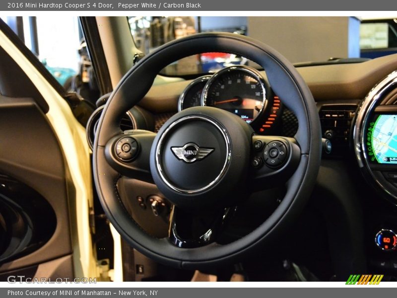 Pepper White / Carbon Black 2016 Mini Hardtop Cooper S 4 Door