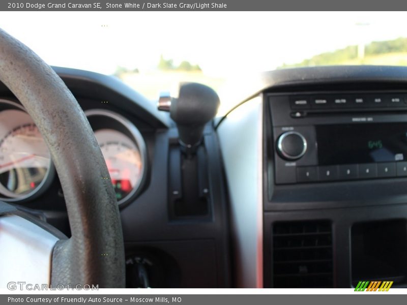 Stone White / Dark Slate Gray/Light Shale 2010 Dodge Grand Caravan SE