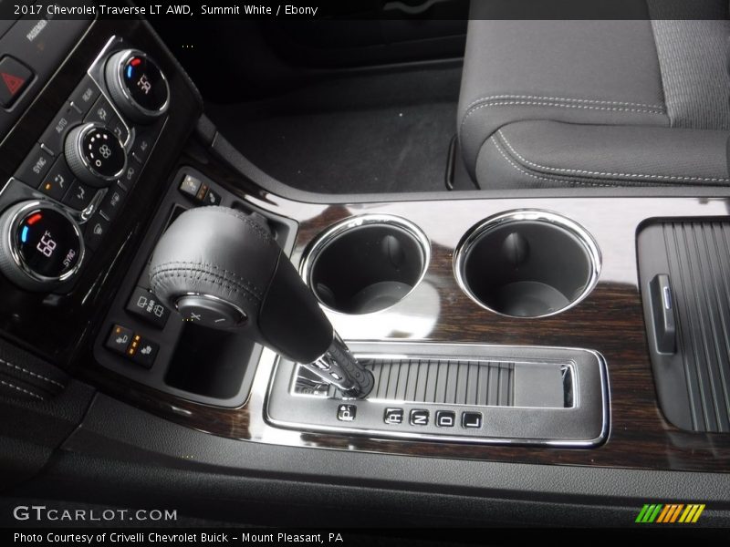 Summit White / Ebony 2017 Chevrolet Traverse LT AWD