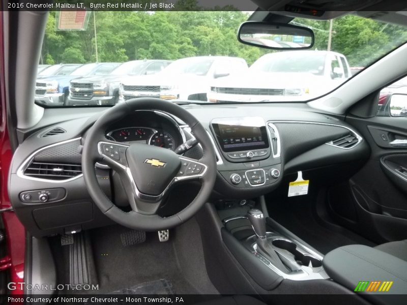 Butte Red Metallic / Jet Black 2016 Chevrolet Malibu LT