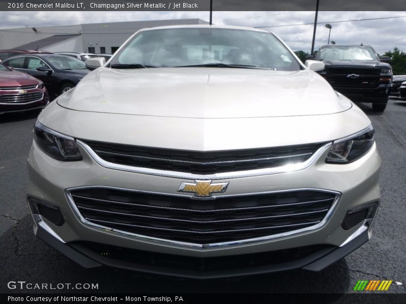 Champagne Silver Metallic / Jet Black 2016 Chevrolet Malibu LT