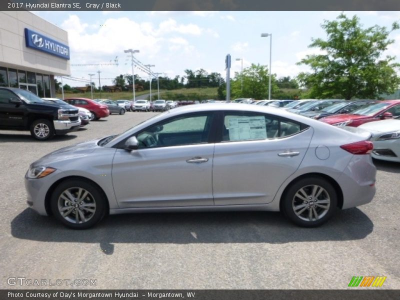 Gray / Black 2017 Hyundai Elantra SE
