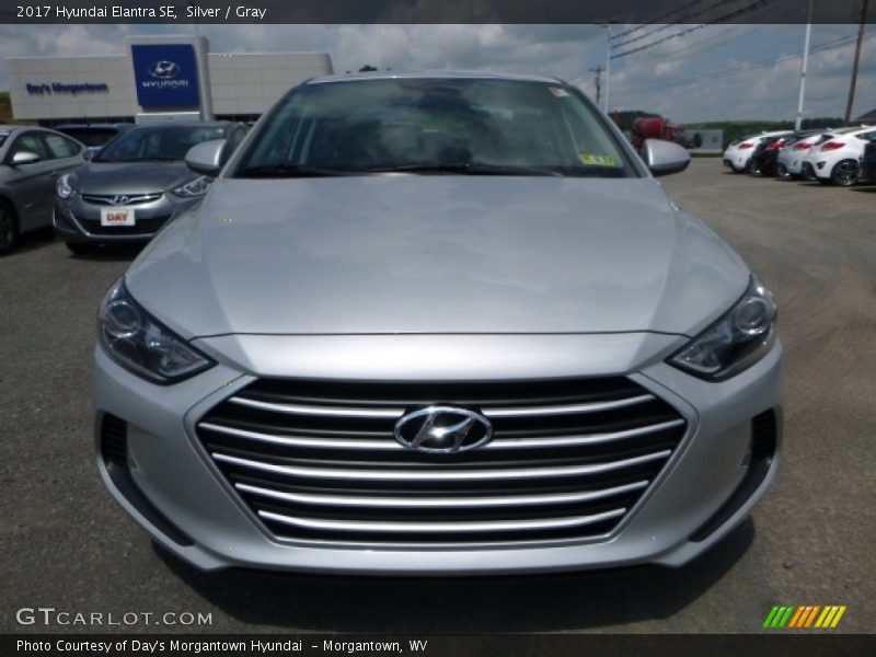 Silver / Gray 2017 Hyundai Elantra SE