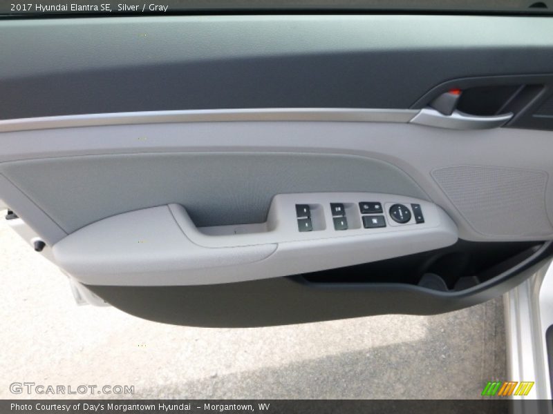 Silver / Gray 2017 Hyundai Elantra SE
