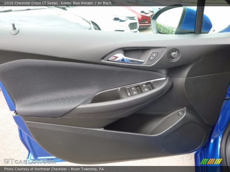 Kinetic Blue Metallic / Jet Black 2016 Chevrolet Cruze LT Sedan