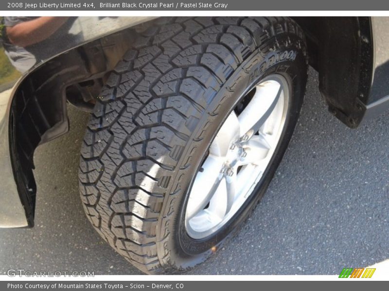 Brilliant Black Crystal Pearl / Pastel Slate Gray 2008 Jeep Liberty Limited 4x4