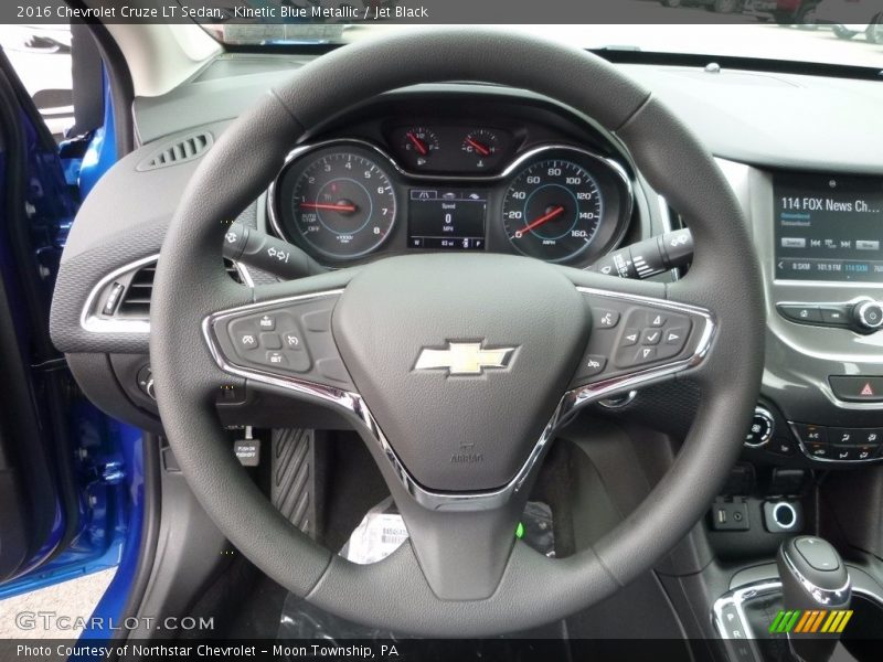 Kinetic Blue Metallic / Jet Black 2016 Chevrolet Cruze LT Sedan