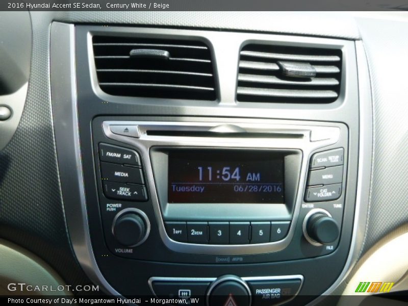 Century White / Beige 2016 Hyundai Accent SE Sedan