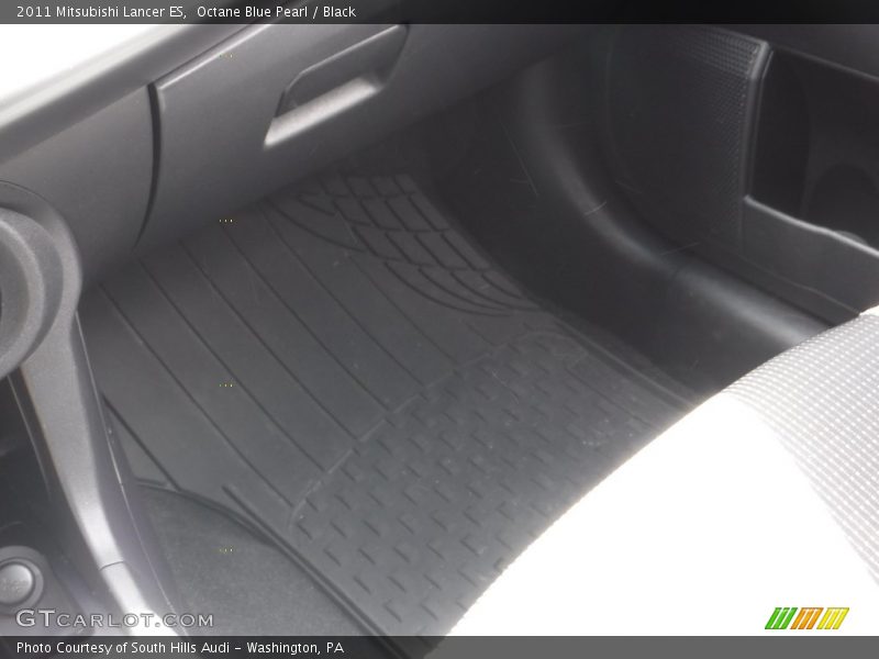 Octane Blue Pearl / Black 2011 Mitsubishi Lancer ES