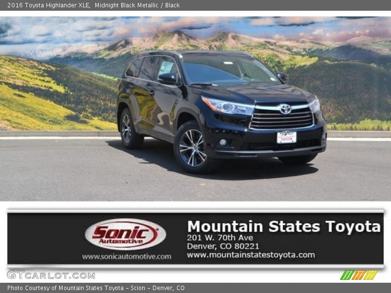 Midnight Black Metallic / Black 2016 Toyota Highlander XLE