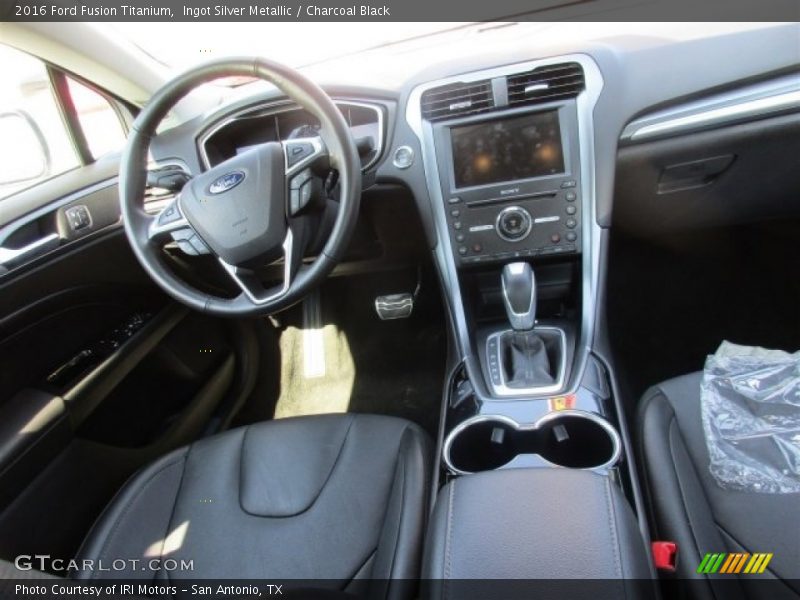 Ingot Silver Metallic / Charcoal Black 2016 Ford Fusion Titanium