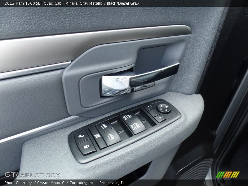 Mineral Gray Metallic / Black/Diesel Gray 2013 Ram 1500 SLT Quad Cab