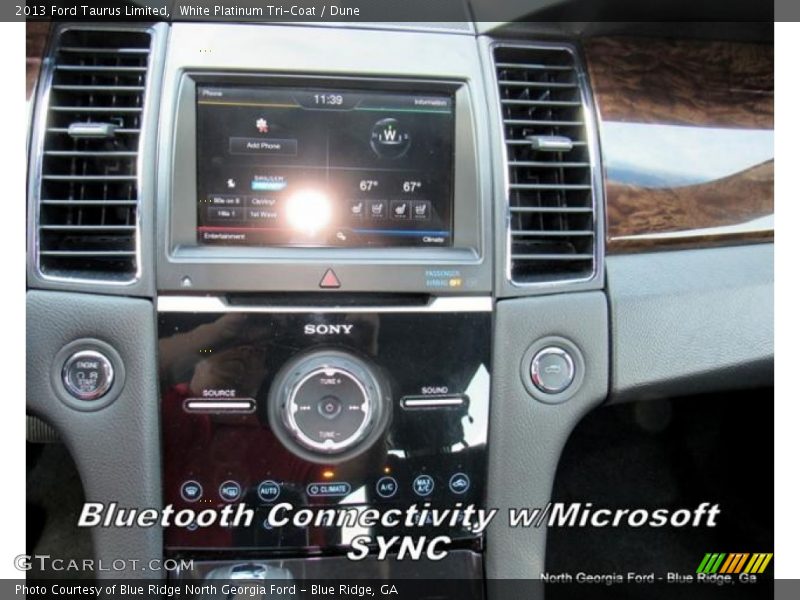 White Platinum Tri-Coat / Dune 2013 Ford Taurus Limited