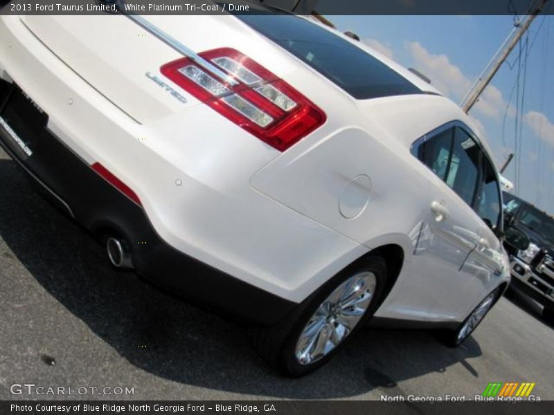 White Platinum Tri-Coat / Dune 2013 Ford Taurus Limited