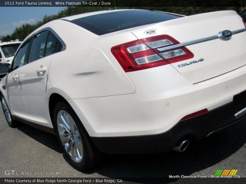 White Platinum Tri-Coat / Dune 2013 Ford Taurus Limited