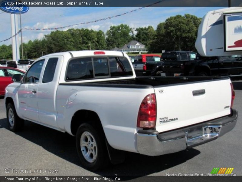 Super White / Taupe 2005 Toyota Tacoma Access Cab