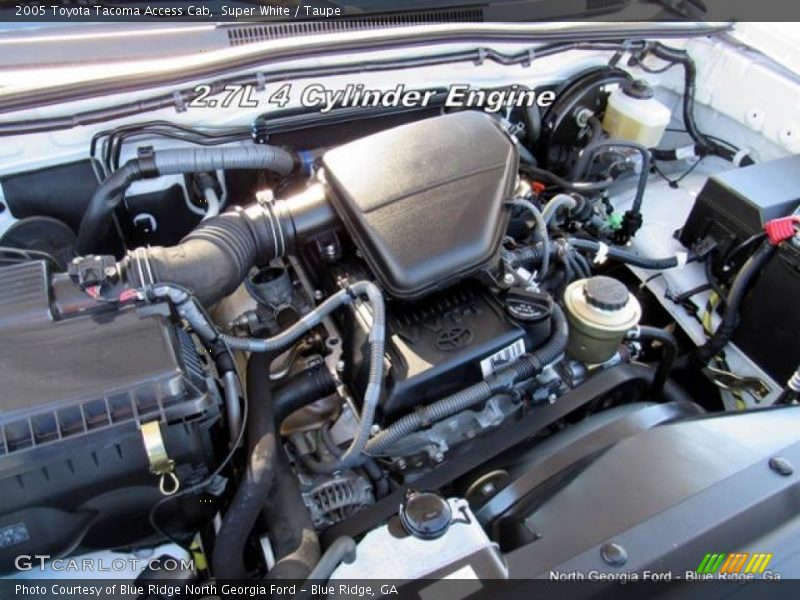 Super White / Taupe 2005 Toyota Tacoma Access Cab