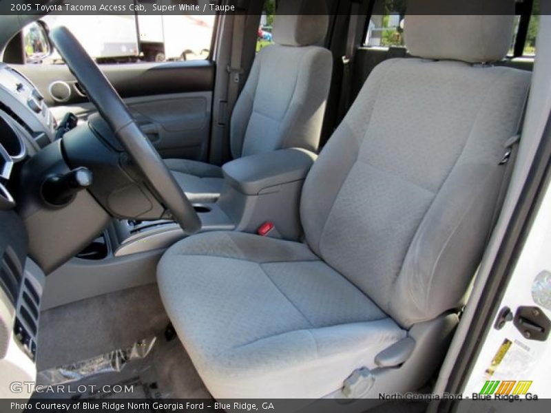 Super White / Taupe 2005 Toyota Tacoma Access Cab