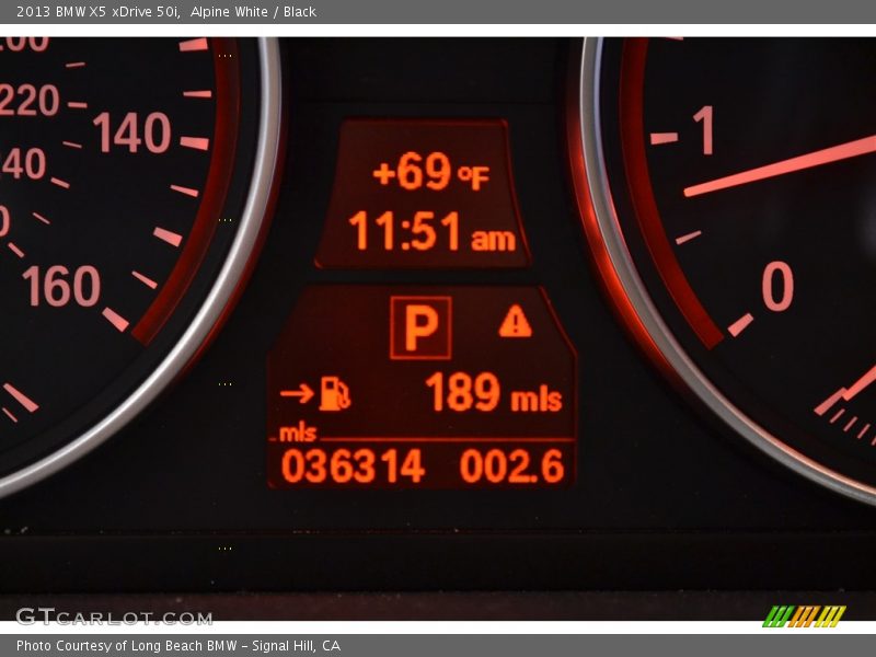 Alpine White / Black 2013 BMW X5 xDrive 50i