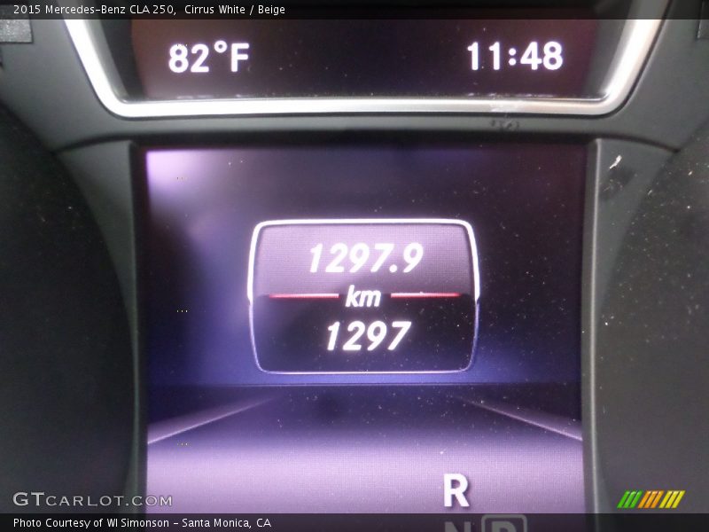 Cirrus White / Beige 2015 Mercedes-Benz CLA 250