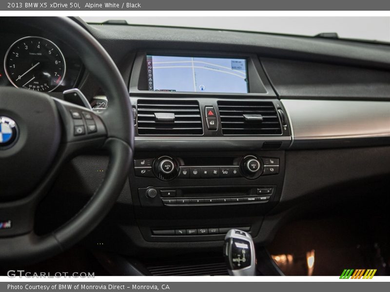 Alpine White / Black 2013 BMW X5 xDrive 50i