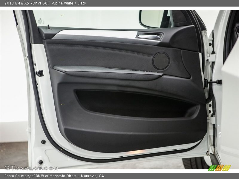Alpine White / Black 2013 BMW X5 xDrive 50i