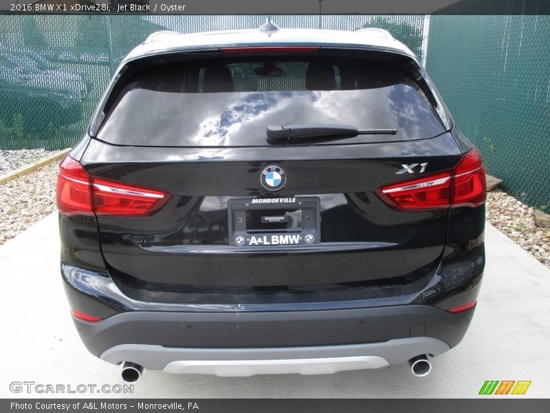 Jet Black / Oyster 2016 BMW X1 xDrive28i